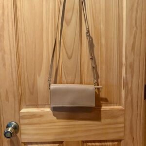 Miztique designer collection cross body tan purse gold accents